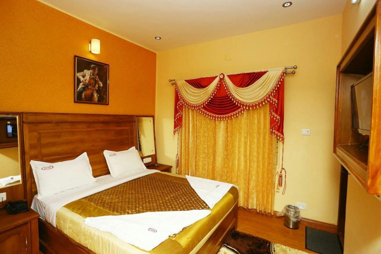 Mmr Holiday Inn Ooty Esterno foto